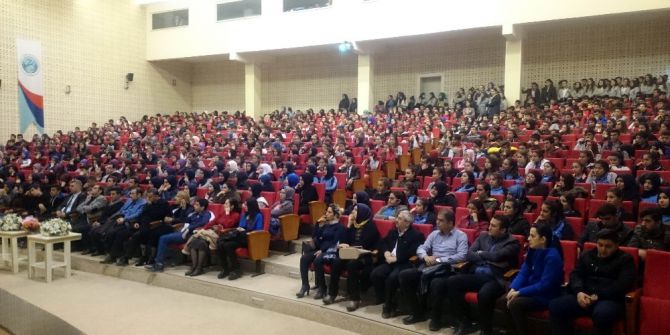 ‘Başarı Ve Motivasyon´ Konulu Seminerler İlgi Gördü