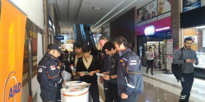 Afad Halkı Bilinçlendirmeye Devam Ediyor