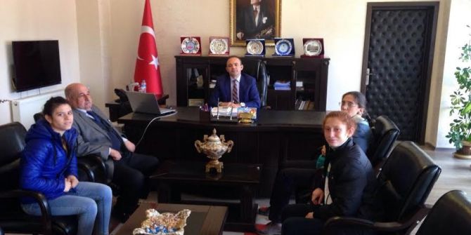 Burhaniye’de Kaymakam Öner Özel Sporcuları Kabul Etti