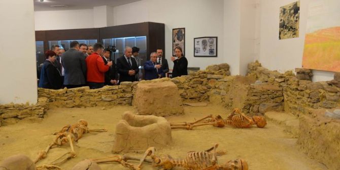 Vali Ahmet H. Nayir: Kütahya İlklerin Şehri