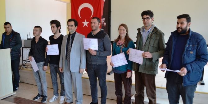 Zeytin Budama Ustaları Yetişiyor