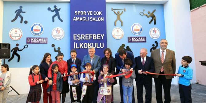 Başkan Karaosmanoğlu, Gebze’de Okulları Gezdi