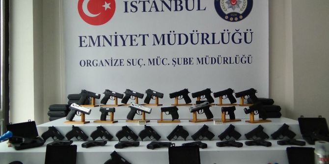 İstanbul’da Silah Ticareti Yapan Şebeke Çökertildi