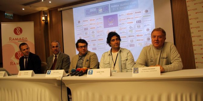 Kar Voleybolu Uludağ’a Geliyor