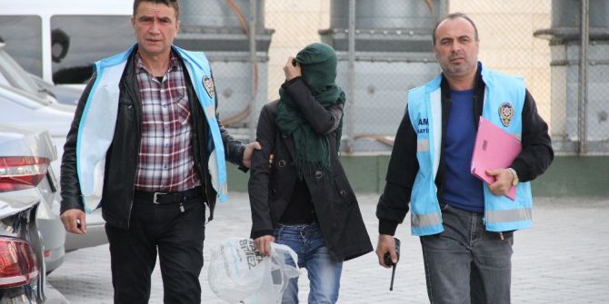 Hırsızlık Zanlıları Ev Sahibine Yakalandı