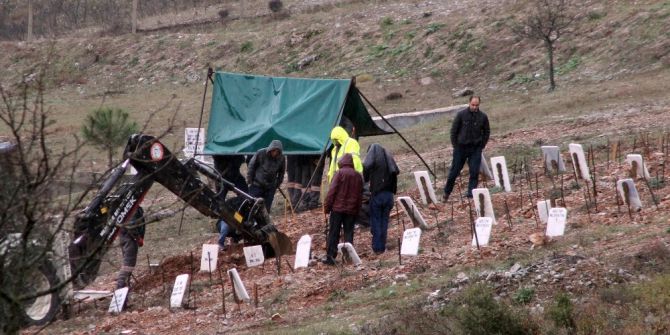 64 Gün Sonra Eşinin Cesedine Ulaştı