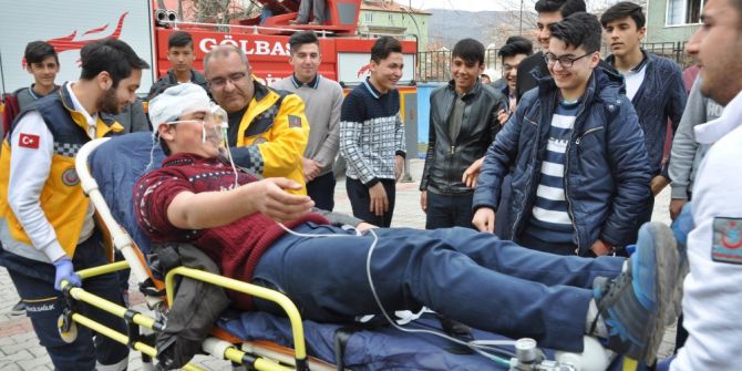 Gölbaşı İlçesinde Yangın Tatbikatı Gerçeğini Aratmadı