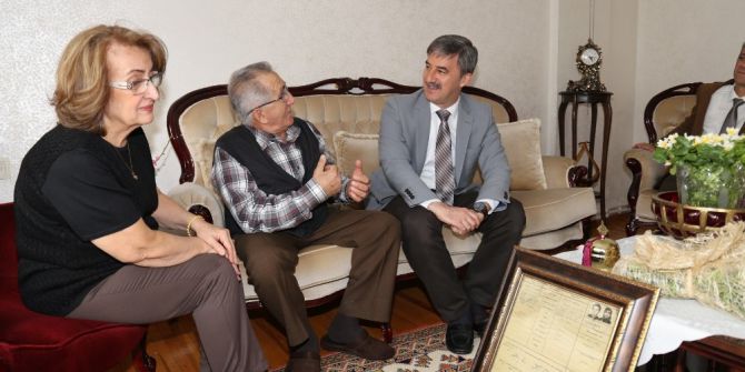 50 Yıllık Sevdalar Kapılarını Başkan Şirin’e Açtı