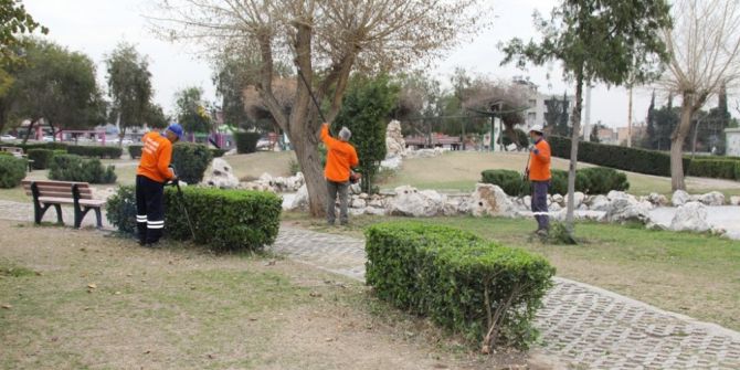 Yüreğir’de Parklar Yenileniyor