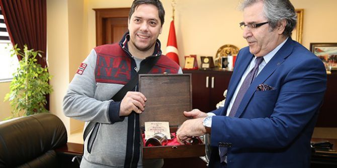 Banvit, Türkiye Kupasını Görücüye Çıkardı