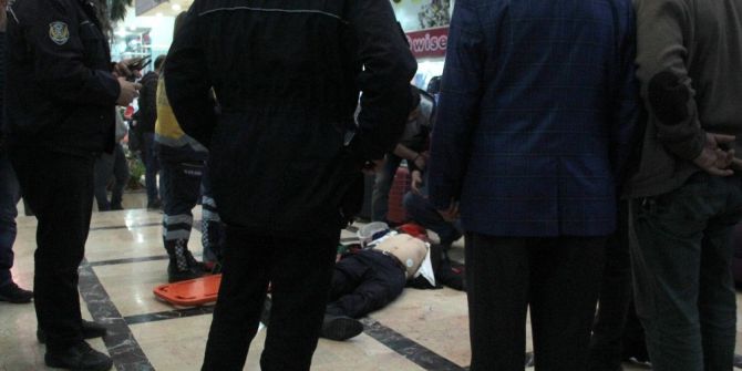 İş Merkezinde Feci Ölüm