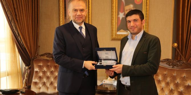 Çekmeköy Belediyesi Yönetişim Alanında 150 Belediye Arasında Zirvede