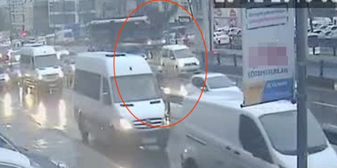 Avcılar’da Akıllara Durgunluk Veren Kaza Kamerada