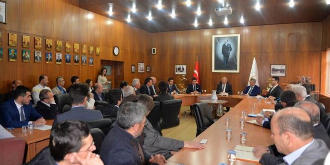 Hayırsever Kurum Ve Kuruluşların Yetkilileriyle İstişare Toplantısı