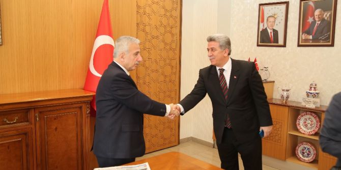 Vali Kamçı’ya Deprem Haftası Ziyareti