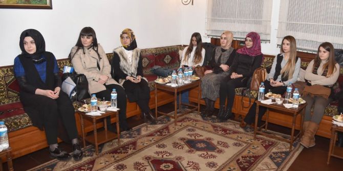 Hamamönü Söyleşileri Dolu Dolu Geçiyor