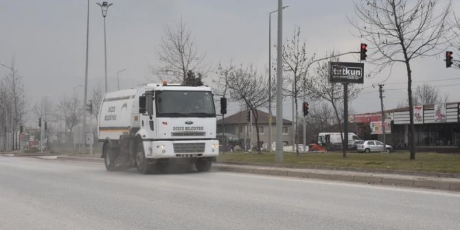 Temizlik Çalışmaları Çevre Yollarından Başladı