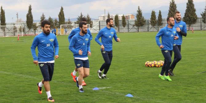 Akhisar Belediyespor, Gençlerbirliği Hazırlıklarını Sürdürüyor