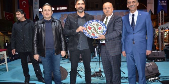 Işılak İzniklileri Coşturdu