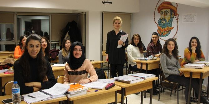 İngilizce Öğrenmek Zor Değil