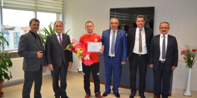 Umke Personeline Teşekkür Belgesi