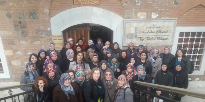 Akhisarlı Kadınlar Manisa’yı Gezdi