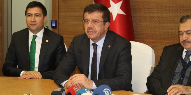 Bakan Zeybekci: "Ziyaretten Vazgeçmedim. Salon Bulamazsak Yolda, Kahvede, Parkta, Evlerde Vatandaşlarla Buluşacağız"
