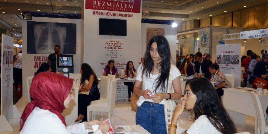 İstanbul Tercih Fuarı’nda Bezmiâlem’e Büyük İlgi