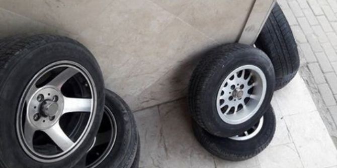 Denizli’de Televizyon Ve Araç Lastiği Hırsızları Yakalandı