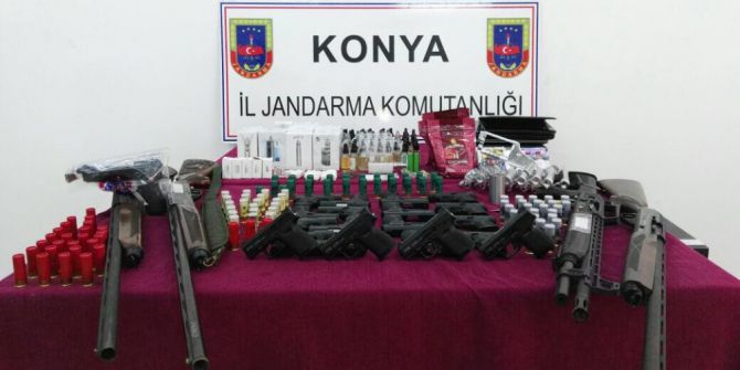 Konya’da Jandarmadan Suikast Tipi Kalem Tabanca Operasyonu