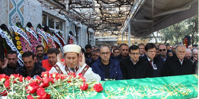 Kazada Ölen Gazeteci Son Yolculuğuna Uğurlandı