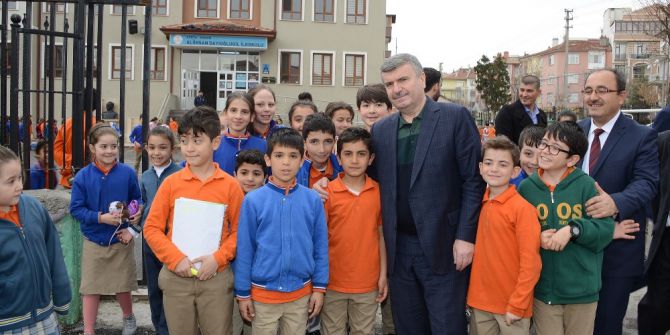 Medeniyet Okulu Projesi Şehre Katkı Sağlıyor