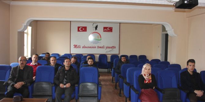 Zirai İlaç Bayi Bilgilendirme Toplantısı Düzenlendi