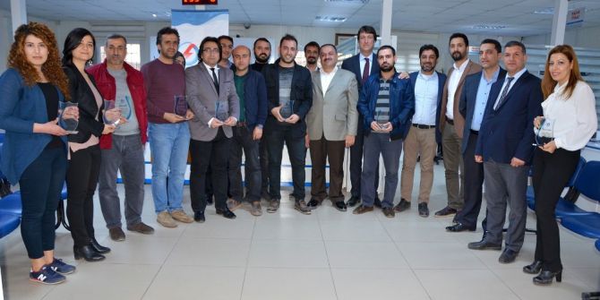 Dicle Elektrik Dağıtım’dan Mhm Çalışanlarına Plaket