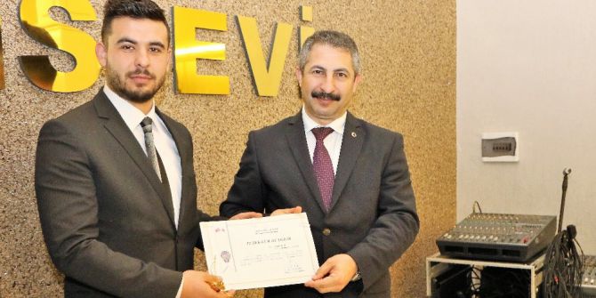 Eskişehir Emniyet Müdürlüğünün “Ayın Personeli” Seçme Uygulaması Devam Ediyor
