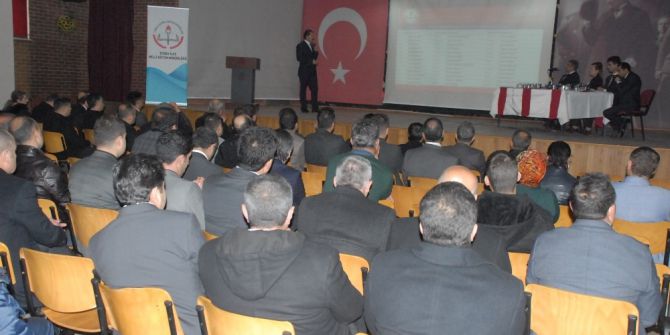 Tuşba’da Değerlendirme Toplantısı