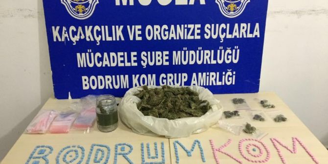 Suçüstü Yakalanan 2 Torbacı Cezaevine Gönderildi
