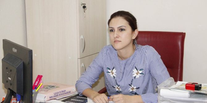 Dr. Çoban; "Dikkat Etmezsek Çocuklarımız Huzur Bozan Yetişkinler Olabilir"