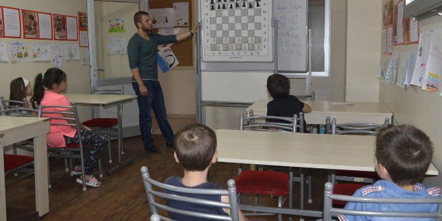 Zihinsel Gelişim İçin Satranç