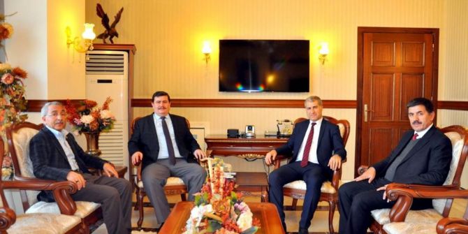 Siyasi Parti Temsilcileri Bir Araya Geldi