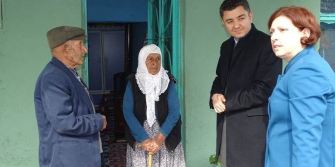 Sürücü, Acarlar Mahallesini Ziyaret Etti