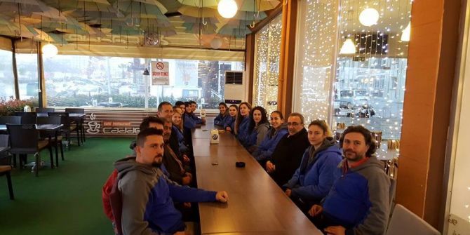 Başkan Karaçoban Voleybol Takımına Moral Verdi