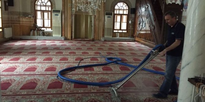 Gürsu’da Camiler Temizleniyor