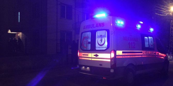 Karaman’da Bıçaklı Kavgada Ev Sahibi Ve Kiracısı Yaralandı