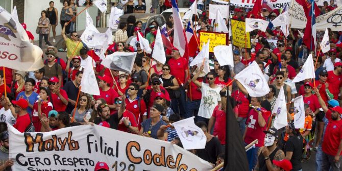 Dünyanın En Büyük Bakır Madeni Çalışanları 21 Gündür Grevde
