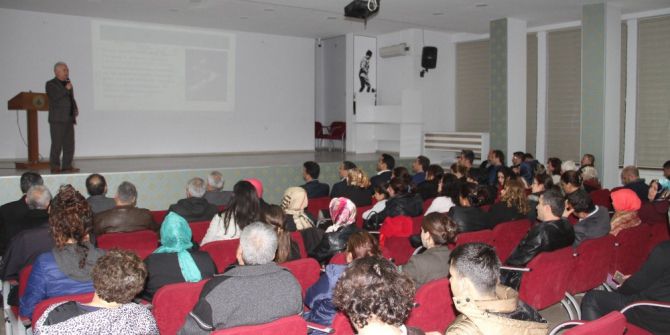 Özler: “Halep’te İnsanlık Katlediliyor”