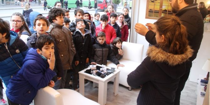 Güvenli Yaşam Odası Uygulaması İle Deprem Tedbirleri Anlatılıyor