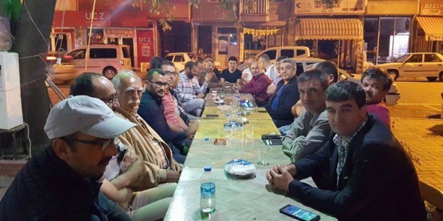 Demokrasi Nöbetinde Hisarcık, Emet Dayanışması