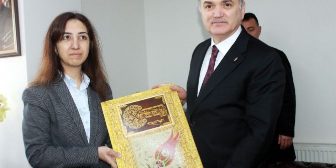 Bakan Özlü: "Mevcut Sistemin Ayarı Bozuldu"