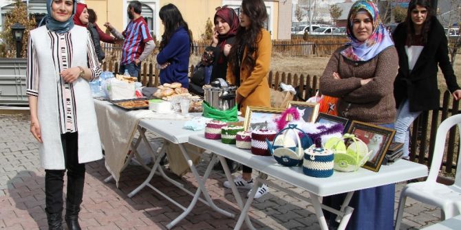 Uyarader’den Kimsesiz Çocuklar Yararına Kermes